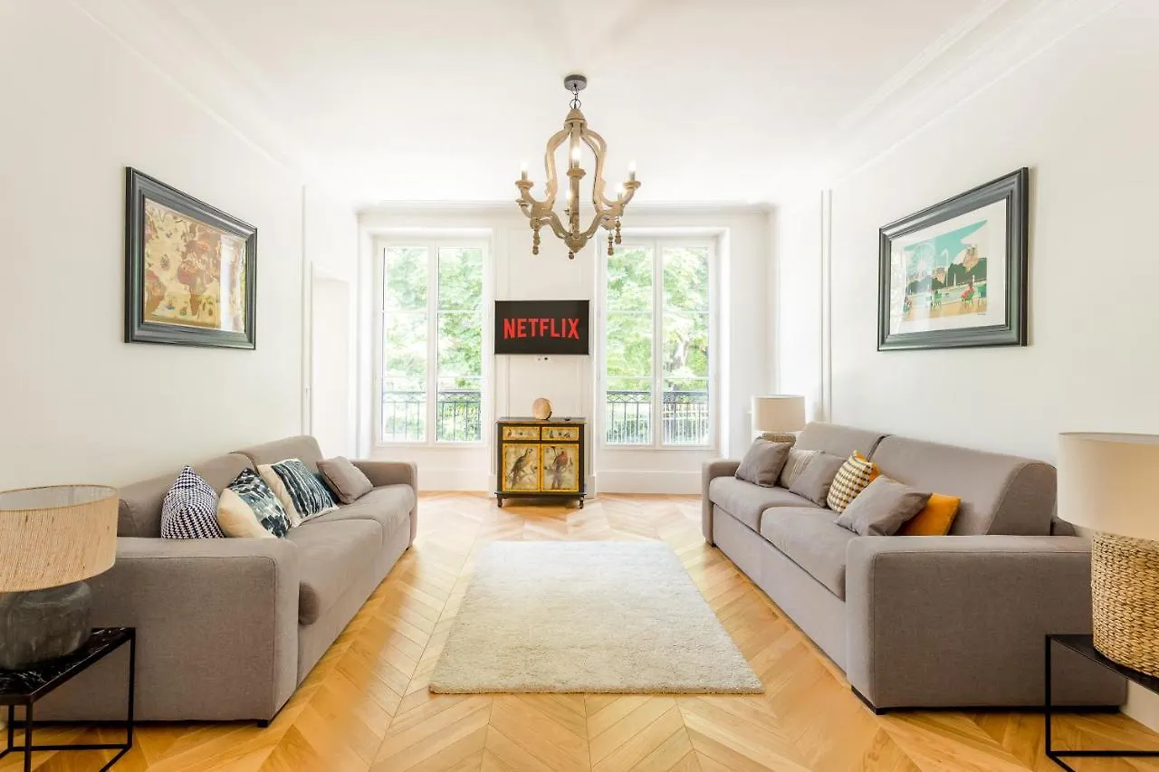 La Du Senateur Apartman *