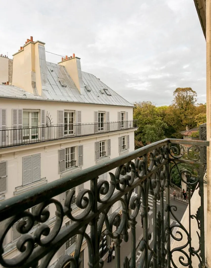Apartment La Du Senateur Paris